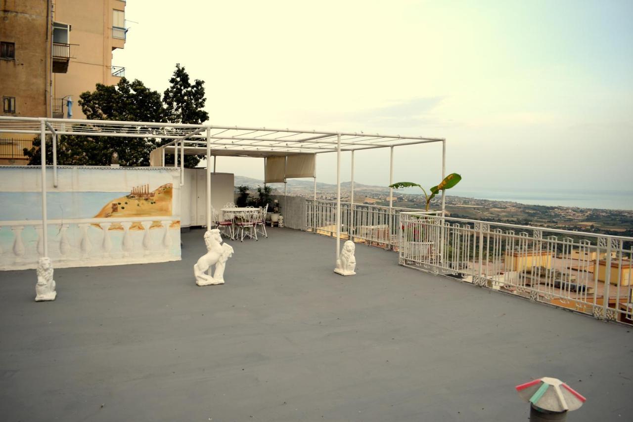 Apartment Terrazza Greca อากริเจนโต ภายนอก รูปภาพ